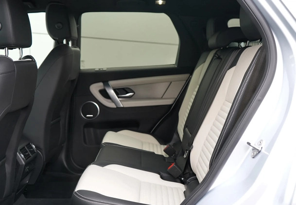 Land Rover Discovery Sport cena 234900 przebieg: 8097, rok produkcji 2023 z Trzebiatów małe 379